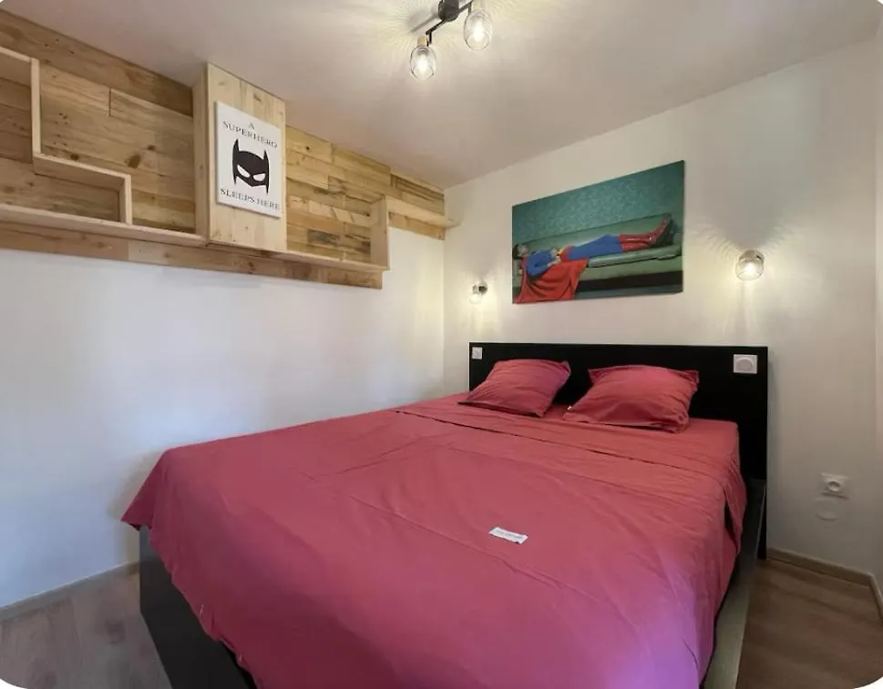 Heroes Home Annecy Apartment